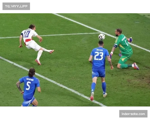 卢卡欧洲杯首秀数据惊艳为何实际表现差距巨大揭秘